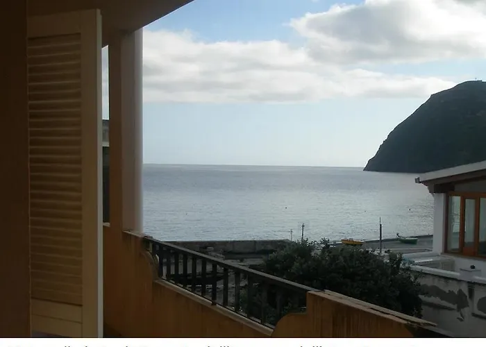 A Pochi Passi Dal Mare Каннето